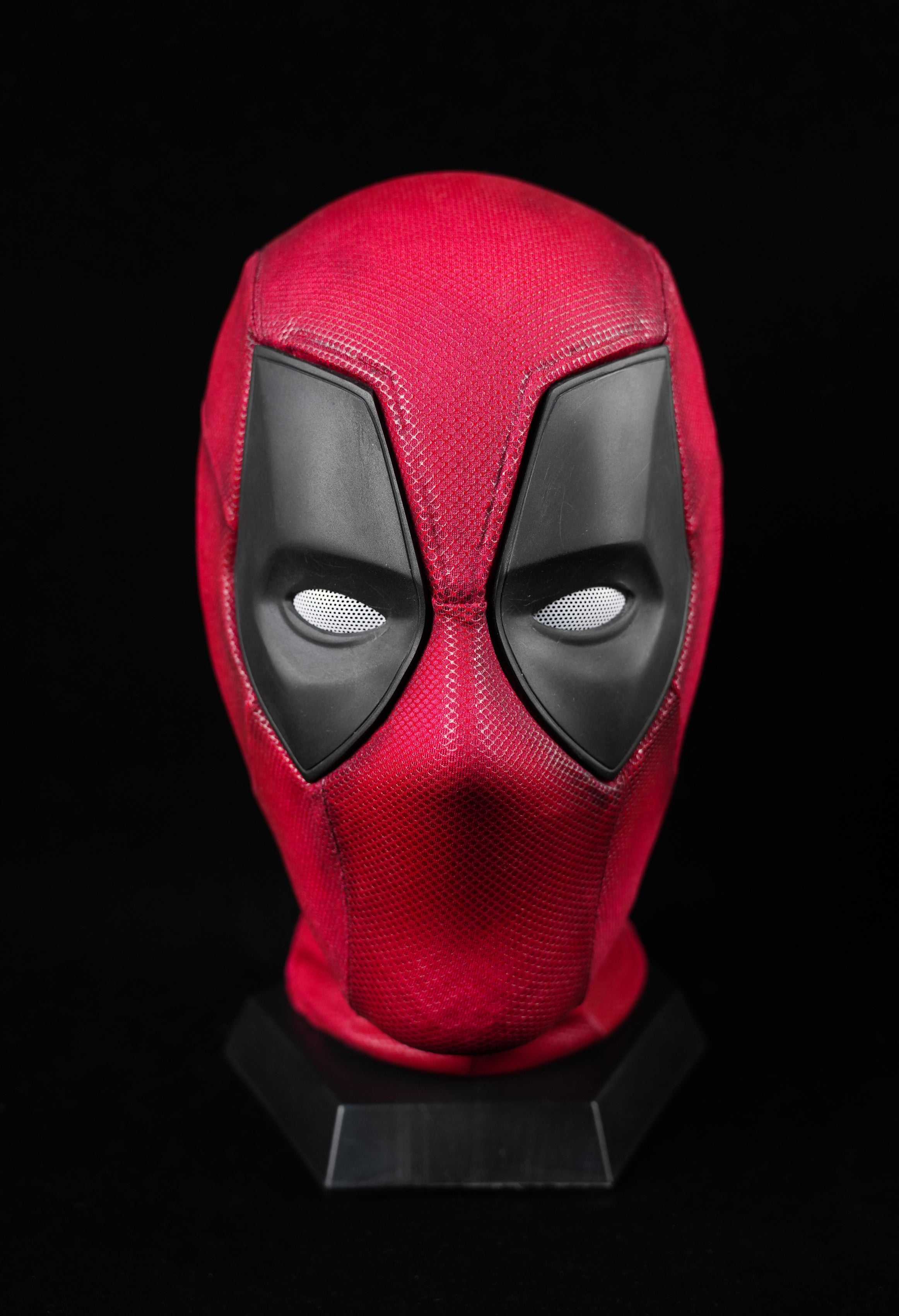 Dead pool mask with Faceshell Wearable Movie Prop Replica (Adult)